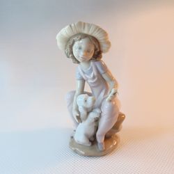 LLADRO SPAIN 6680 FRIENDS FOREVER GIRL & PUPPY DOG 1999 FINE PORCELAIN FIGURINE  7.25" H