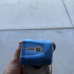 Bushnell Tour V4 JOLT Golf Laser Rangefinder white with case and cover 