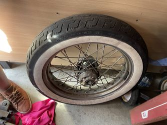 Harley Davidson Front Tire/Wheel