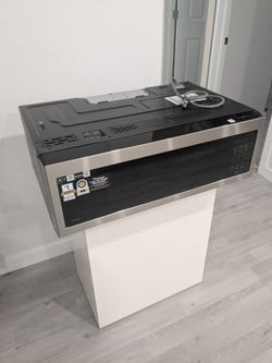 SLIM Over-the-Range Microwave Samsung Smart