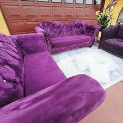 Beautiful Living Room Set Couch 2 Couches Like New Totally Deep Clean Good Condition No Stains No Smell 