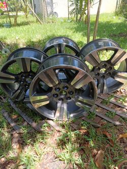 New rims 6 lug never used just sitting in garage asking $325