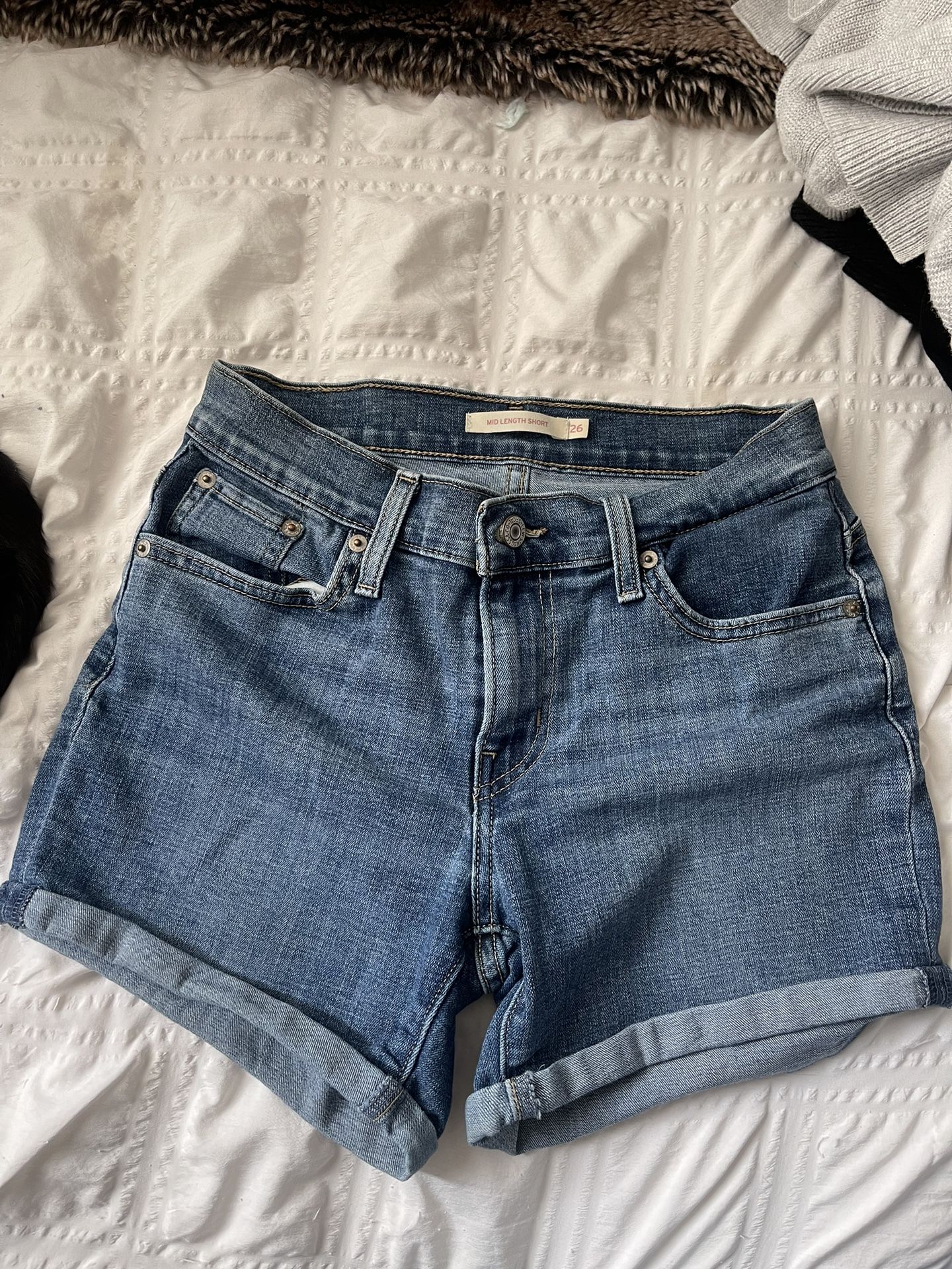 Levi’s Denim Mid Length Short