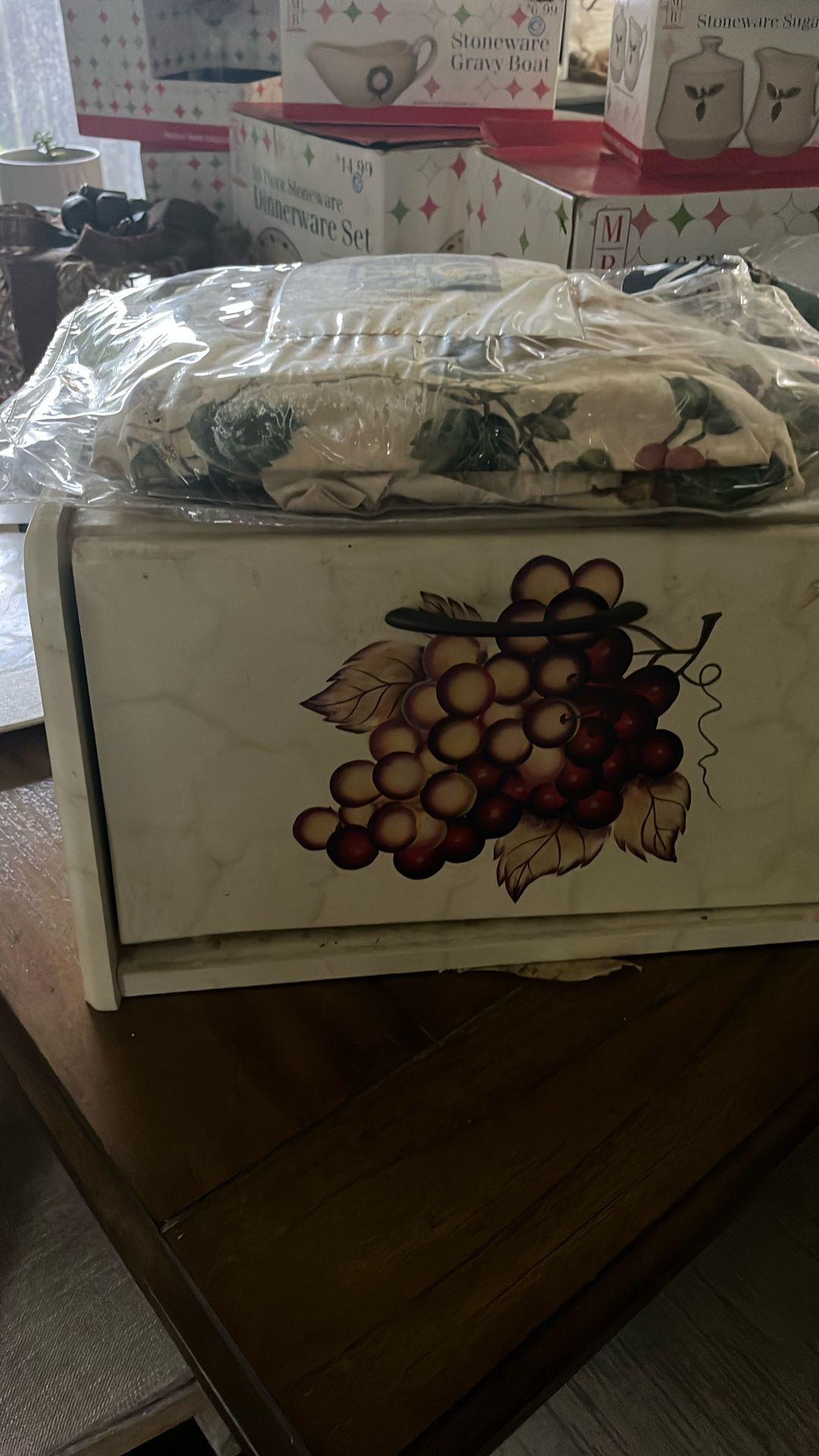 Accesorios De Cocina Con Diseño De Uvas Kitchen Accessories With Grape Design