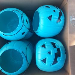 Multiple HALLOWEEN BUCKETS