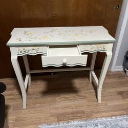 Wood Beautiful Entry Table 