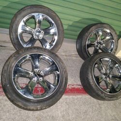 18" Stock Dodge RT Rims & Tires