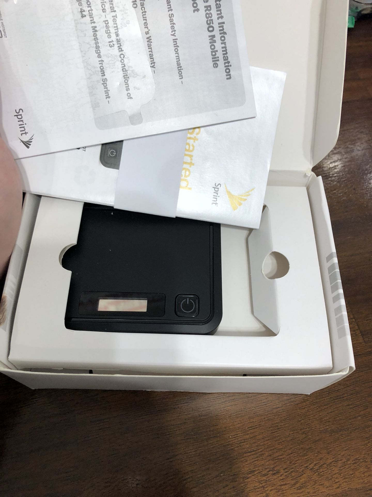 Sprint R850 mobile hotspot.