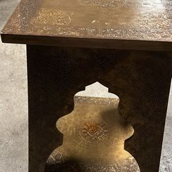 Table End Accent 22.5” High 16” Square 