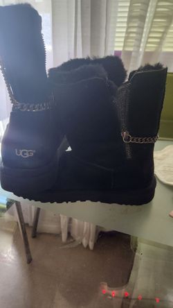 Ugs Boots