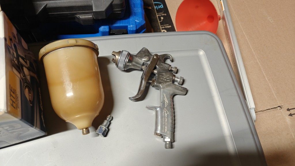 Spray Gun Anest Iwata 