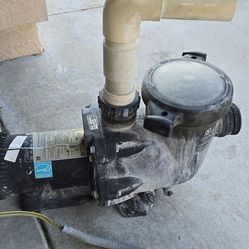Havward TriStar XE High-Efficiency Variable-Speed Pool Pump