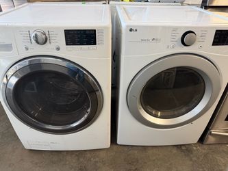 LG electric 220 set of washer and dryer