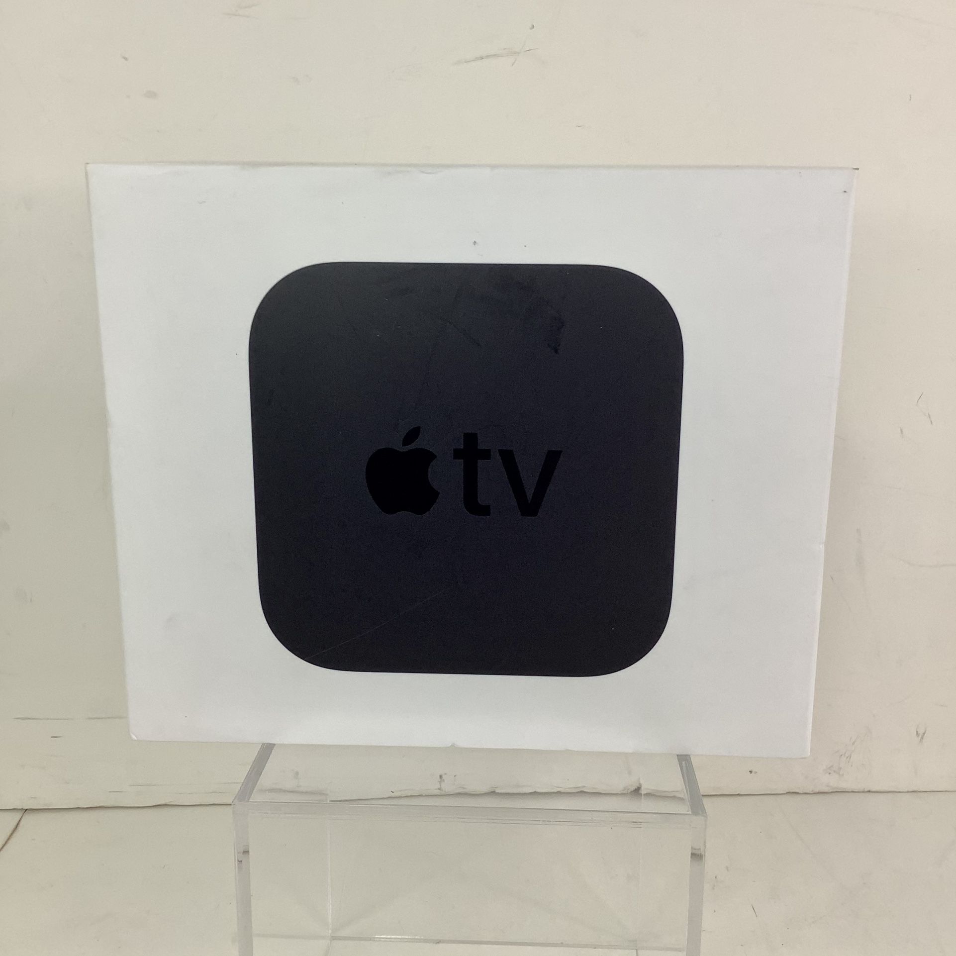 Apple TV HD 32 GB - Black - With Remote And Original Box