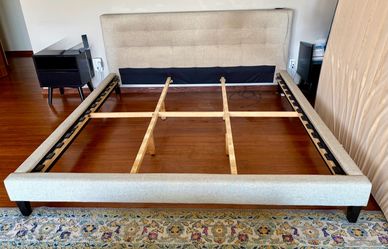 King platform bed frame