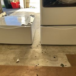Kenmore Washer/dryer Pedestals