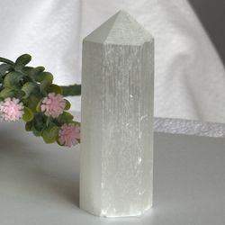 Selenite Tower