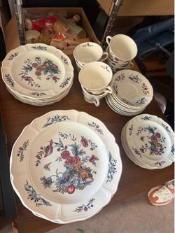 Vintage dishes