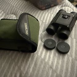 Simmons binoculars