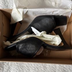 Dolce Vita Black Women’s Heals 