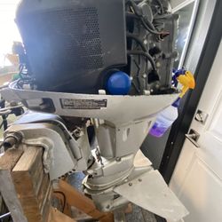 Honda 25hp Outboard For Parts Or Repair 