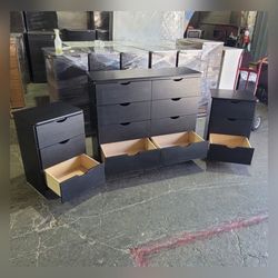 Dresser And Nightstands 