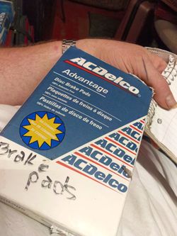 Acdelco#14D1679CHF1 front brake pads