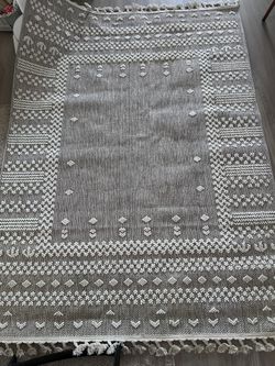 Gray Art Bella Area Rug