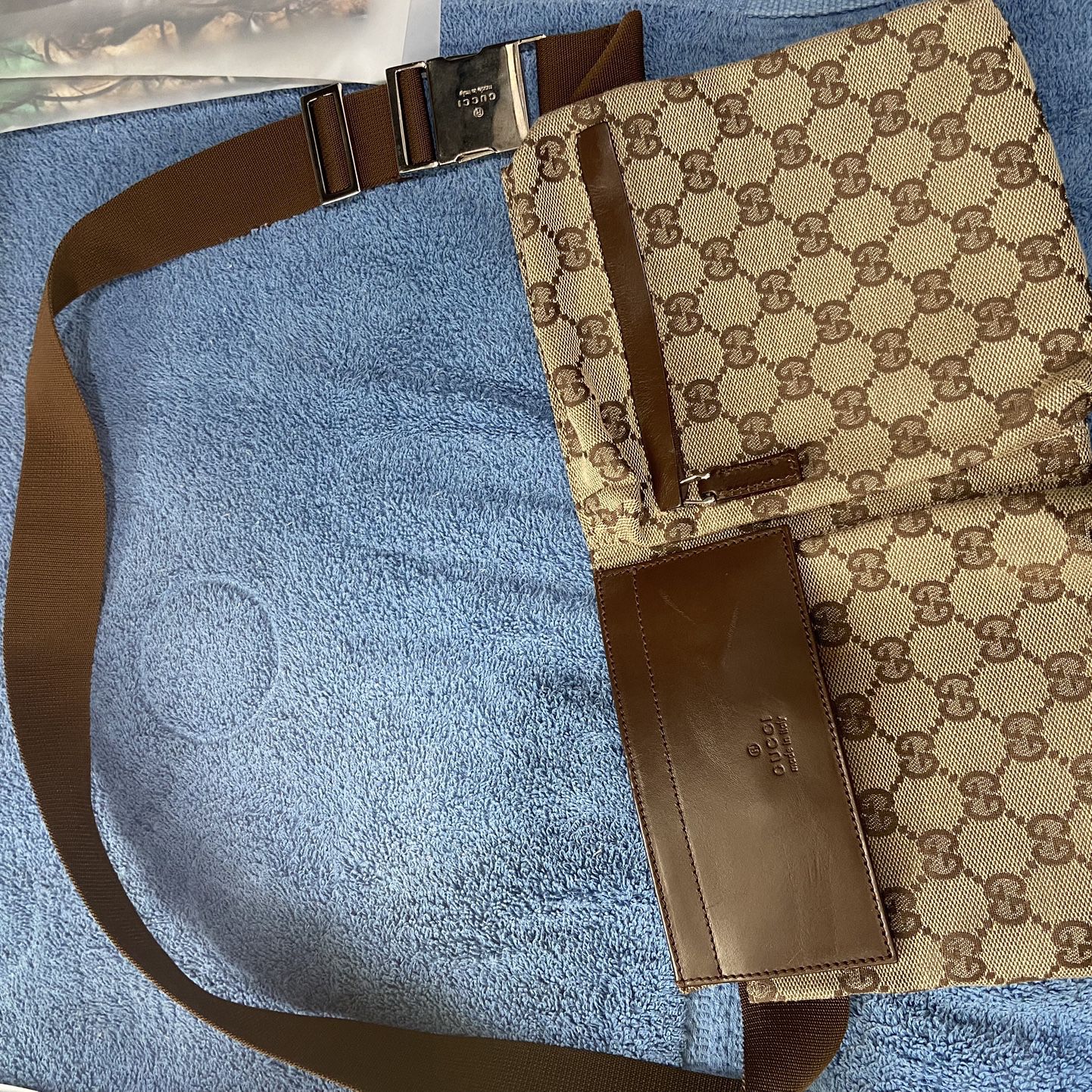 Authentic Vintage Gucci Waist Pouch Fanny Pack Bag for Sale in Winter  Haven, FL - OfferUp