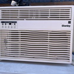Window Air Conditioner 
