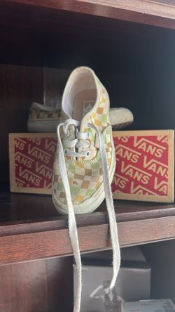 Kids Vans Off The wall size 1 Shoe’s