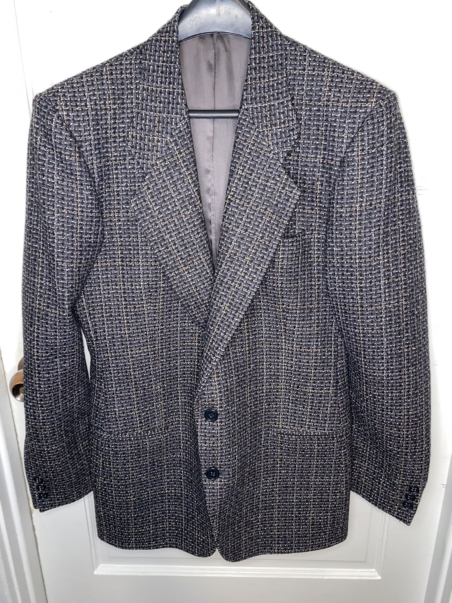 Vintage Mani by Giorgio Armani Italy 100% Wool Blazer 32” L Black