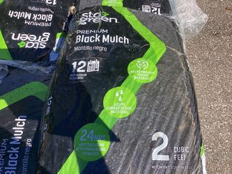 premium black mulch