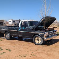 1967 Ford F250 Custom Cab High Boy