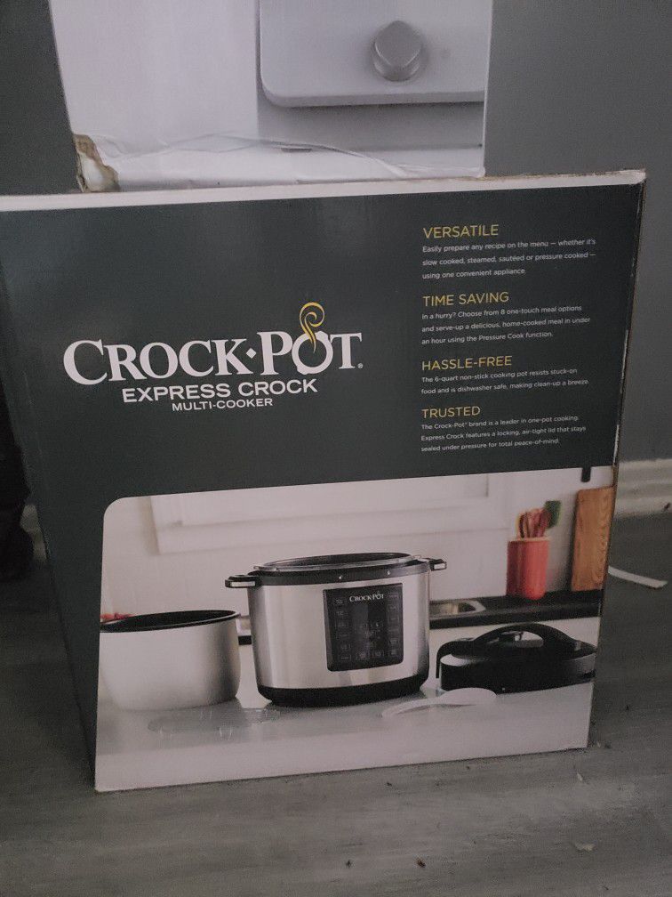 Crock Pot And Air Purifier
