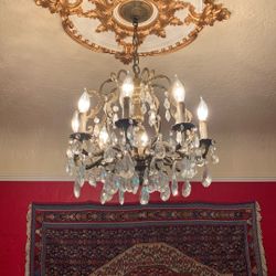 Magnificent Antique Italian 8 Lights Chandelier 