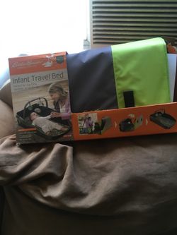 Infant travel bed
