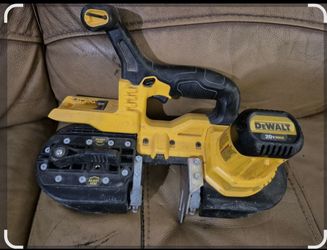 Greco 490 max ll Milwaukee hamer drill 18 v  4 batteries and a 12v hammer and impact  and a DeWalt cordless band saw 20v