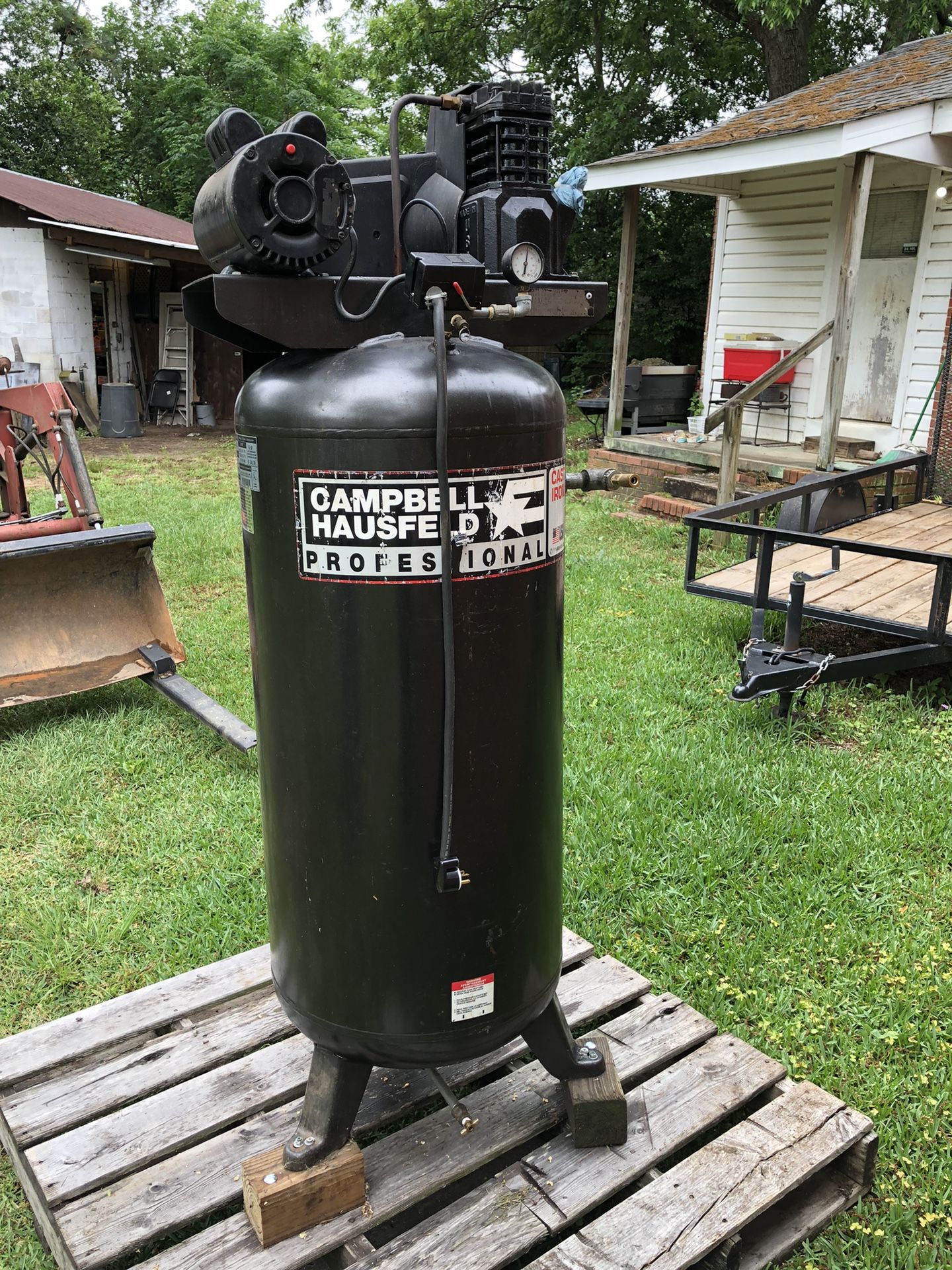 Campbell Hausfeld Professional VT619501AJ 125 Max PSI 6HP 60