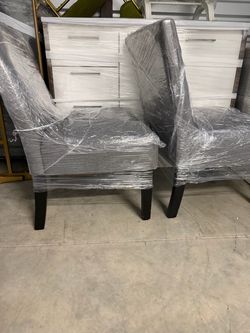 2 Chairs