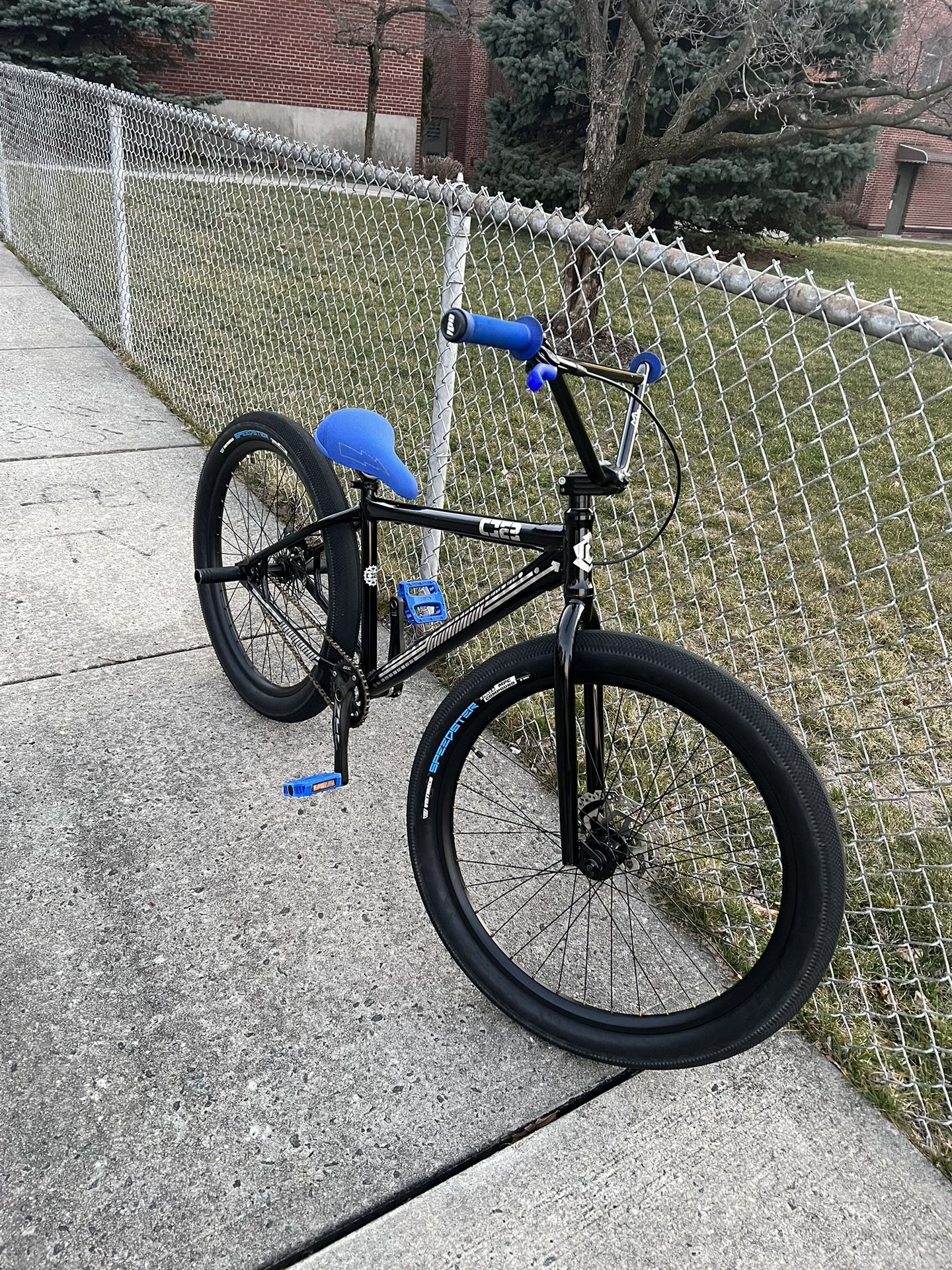 C2 collective bikes deals