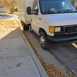 2003 Ford E-350
