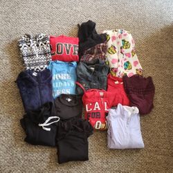 Girls Sweaters And Long sleeves