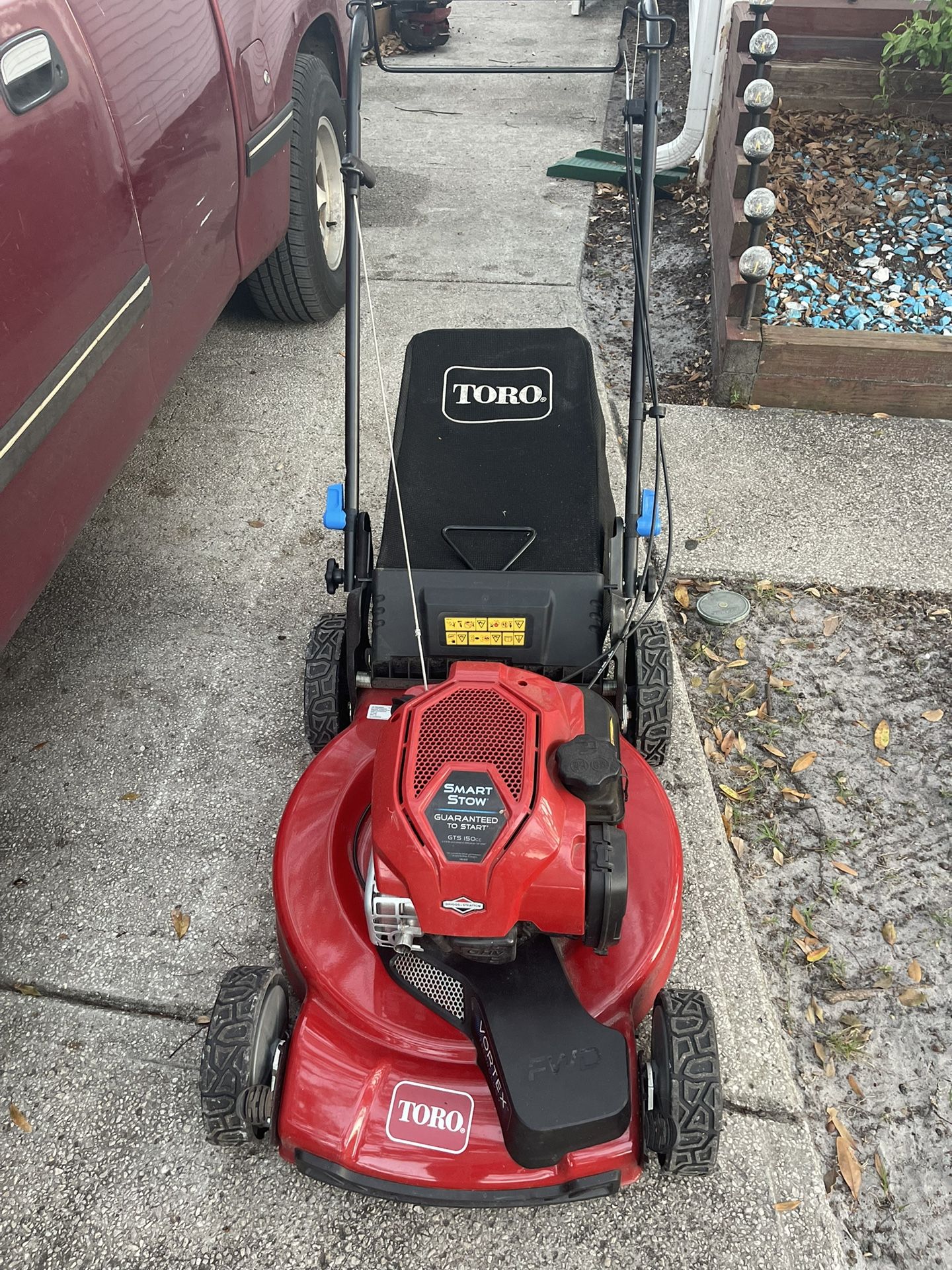 Self Propelled High Wheel Lawn Mower Toro Recycler With SmartStow 22” Cut With A 7.25 HP Engine LBSN