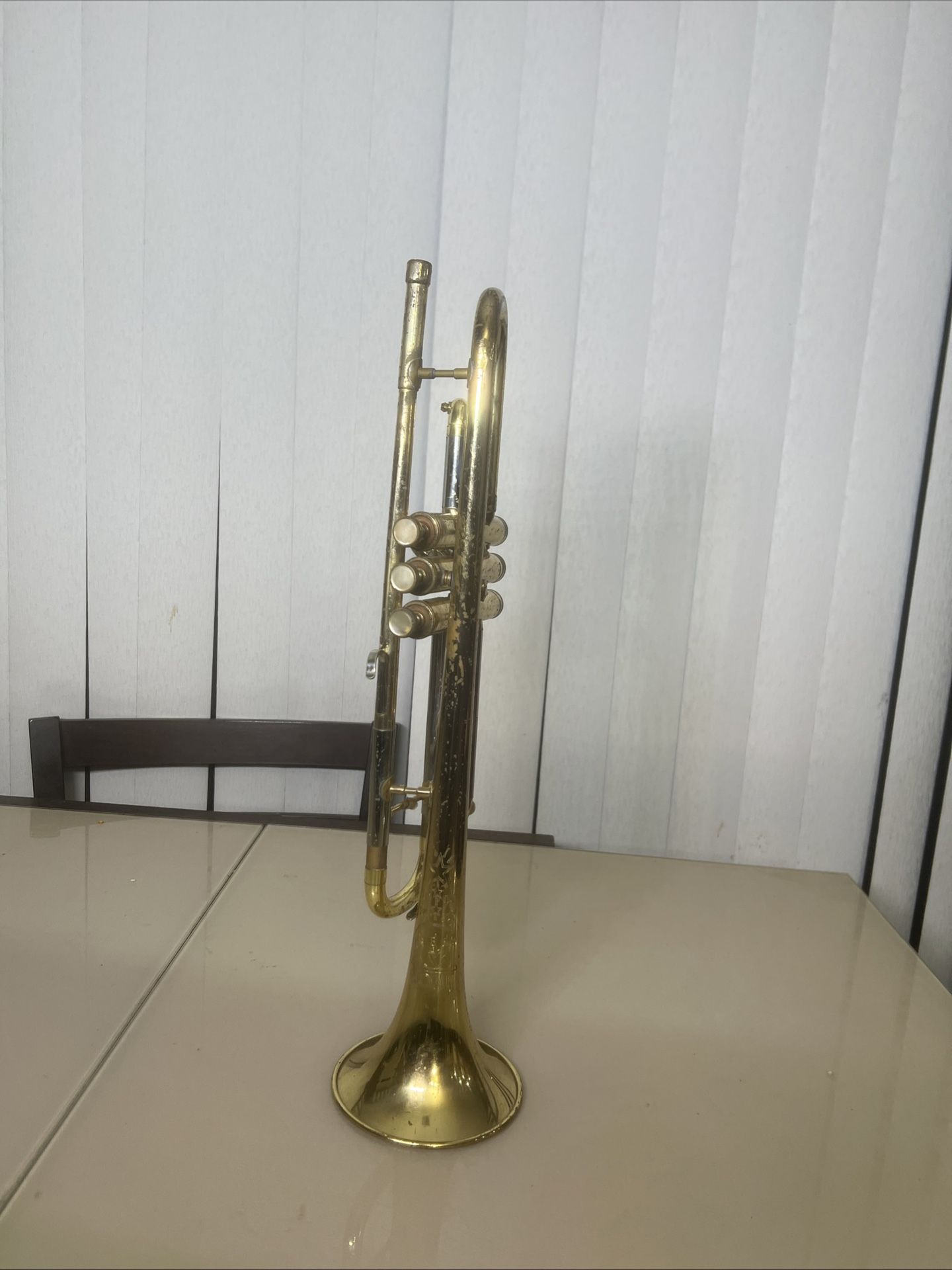 Conn Director Cornet No Case No Mouth Piece *For parts/repair* As Is. I am not musically inclined and I don’t test by playing most instruments so I de