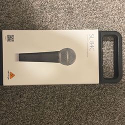 SL 84C Behringer Mic