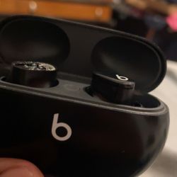 Beats Wireless Headphones 