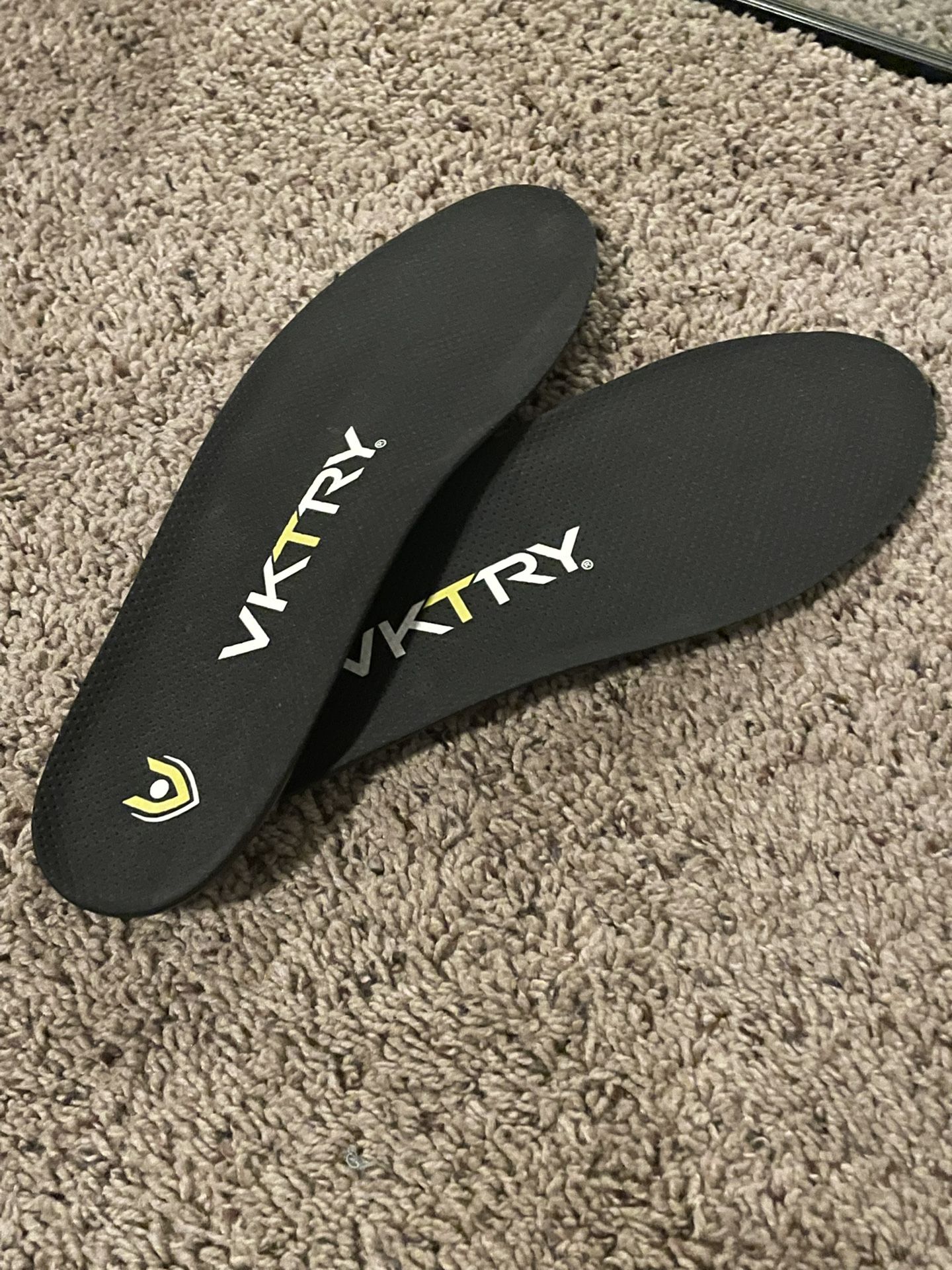 VKTRY Carbon Fiber football insoles