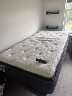 Adjustable power base single bed
