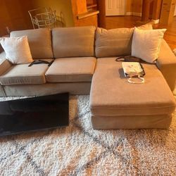 SMALL GRAY SELECTIONAL 